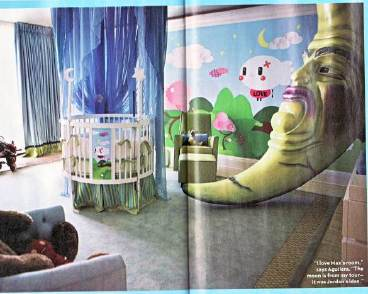 Illustration for article titled Christina Aguilera's New Baby Is Loved, Terrified